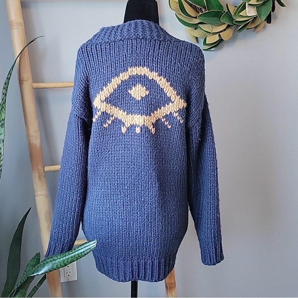 🧿 JACKSON ROWE - I SEE YOU NAVY CARDIGAN MEDIUM - Picture 3 of 9